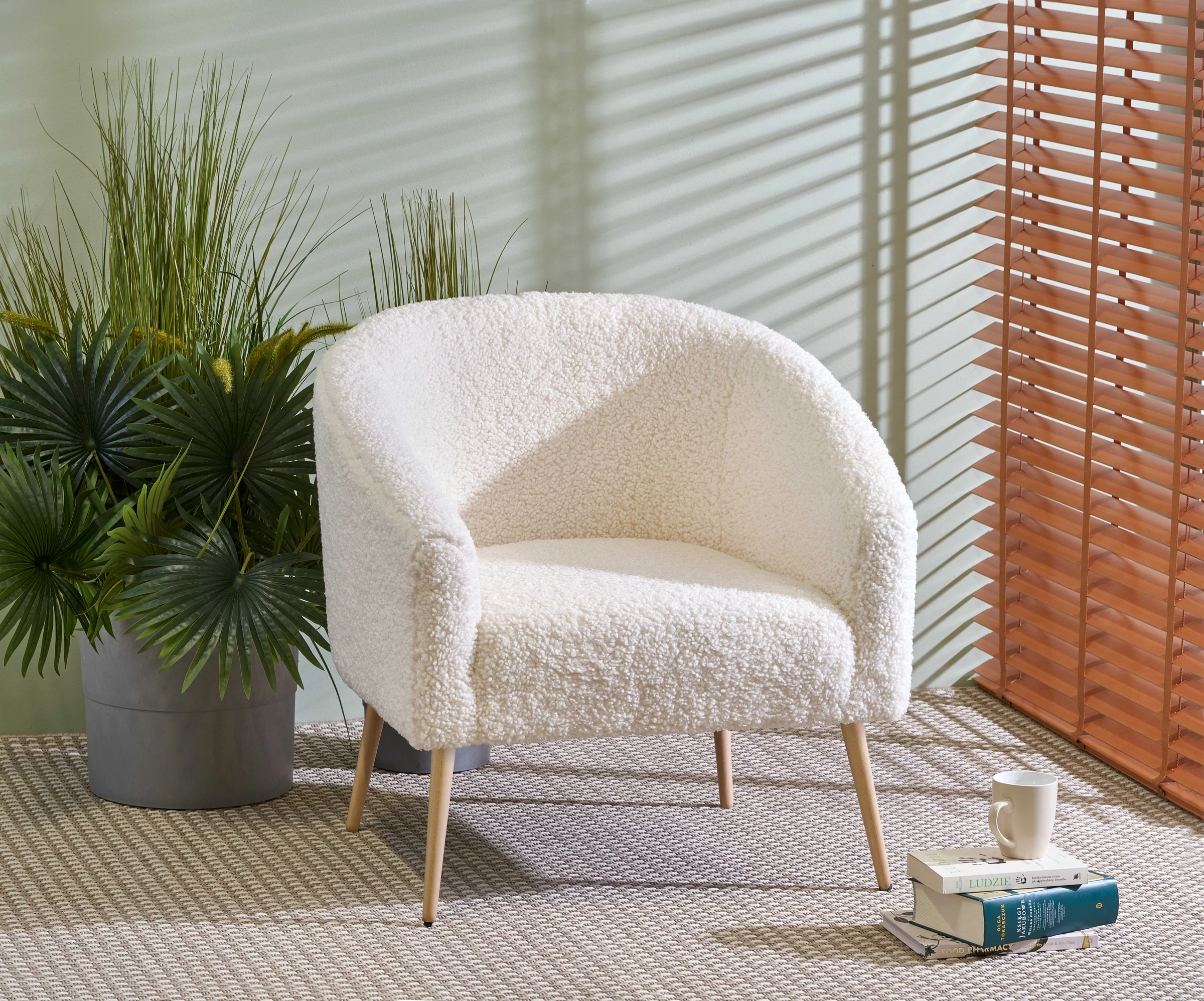 Φωτογραφία προϊόντος: GRIFON 2 leisure armchair cream / natural DIOMMI V-CH-GRIFON_2-FOT-KREMOWY