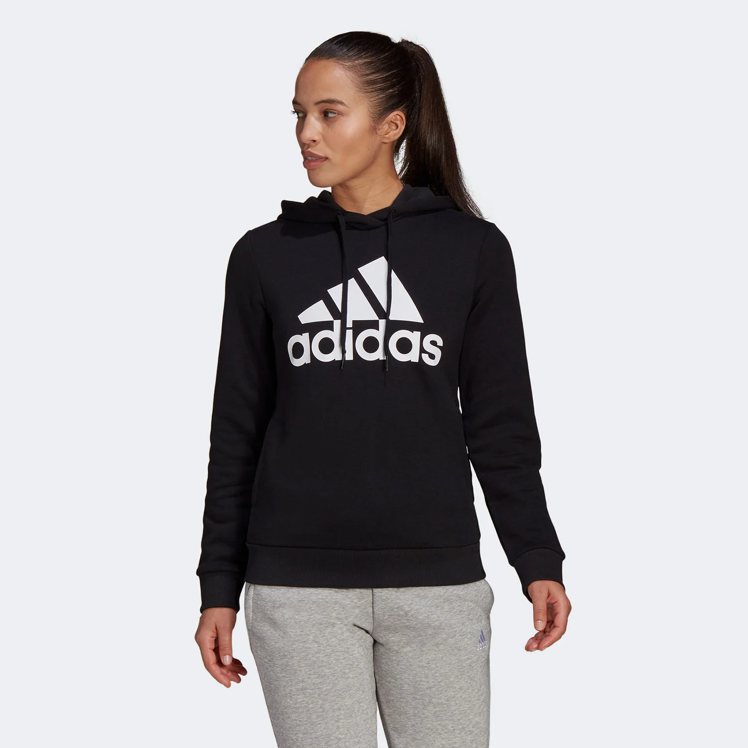 Φωτογραφία προϊόντος: ADIDAS PERFORMANCE ADIDAS LOUNGEWEAR ESSENTIALS LOGO FLEECE HOODIE ΜΑΥΡΟ