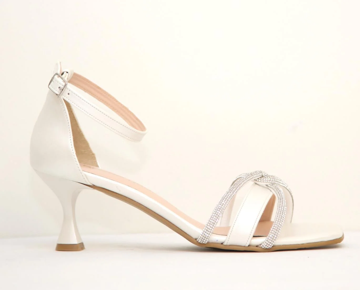 Φωτογραφία προϊόντος: Anteos Shoes 11300 Γυναικεία Πέδιλα Eco σε Ιβουάρ Πέρλα χρώμα