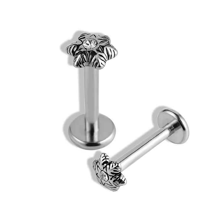 Φωτογραφία προϊόντος: Nire Ατσάλινο Piercing με Ανάγλυφο Λουλούδι και Ζιργκόν - SS182A