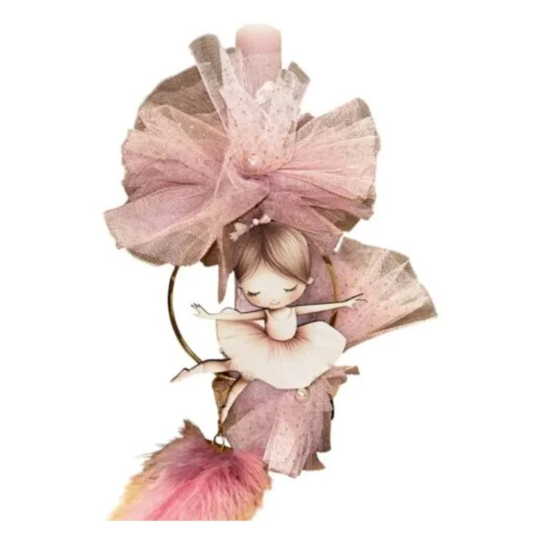 Φωτογραφία προϊόντος: Χειροποίητο ΚΣ6 Merry Roses Χειροποίητη αρωματική λαμπάδα στρογγυλή Φ3x25εκ Μπαλαρίνα με φιόγκο ροζ