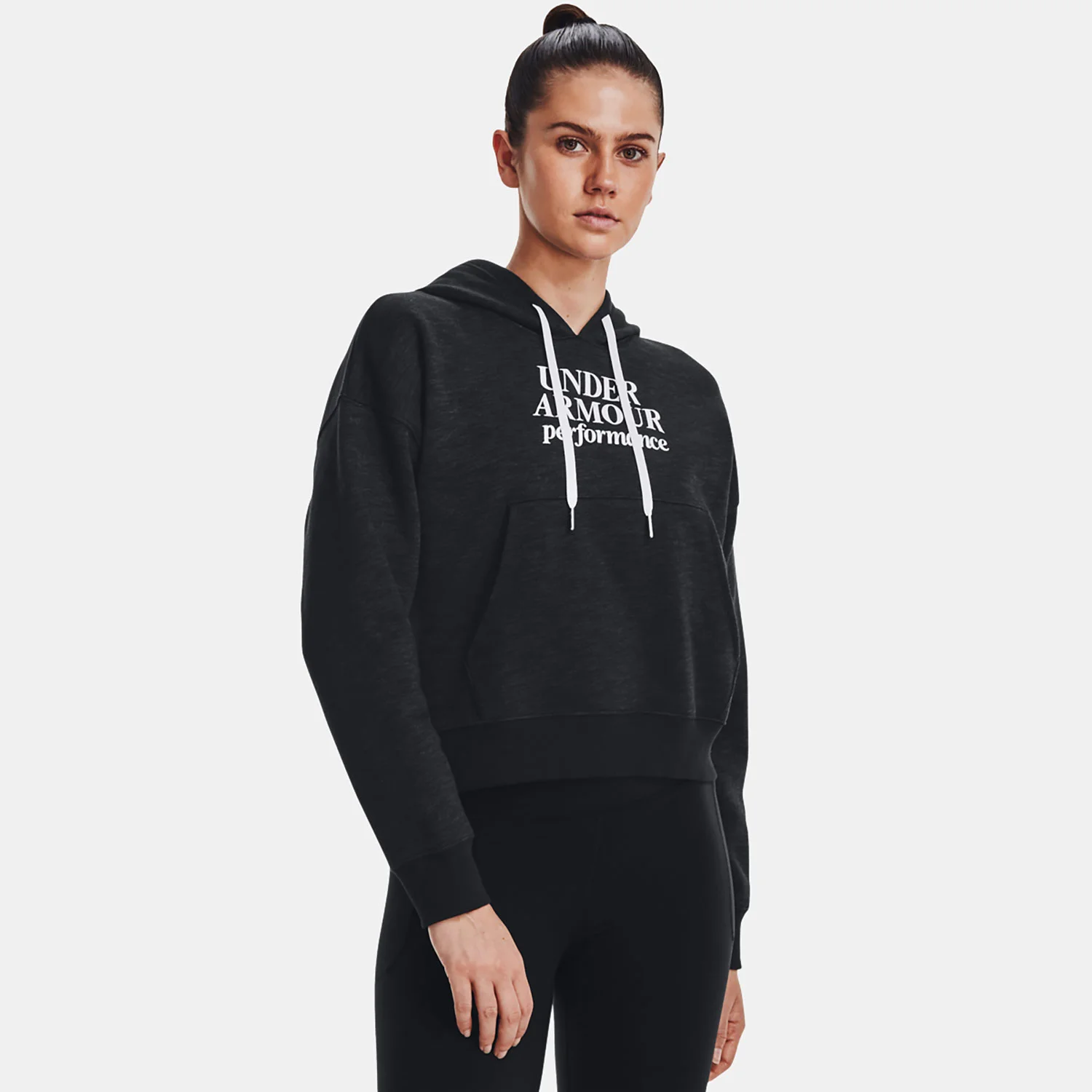 Φωτογραφία προϊόντος: UNDER ARMOUR UA ESSENTIAL FLEECE SCRIPT HOODIE ΜΑΥΡΟ