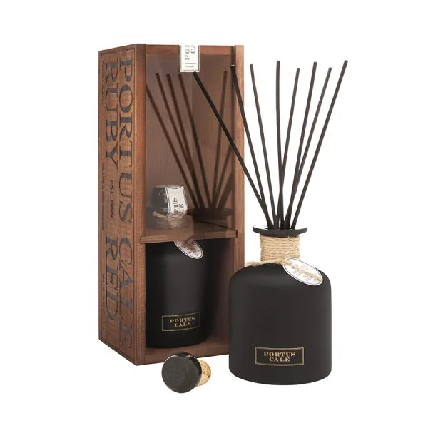 Φωτογραφία προϊόντος: CASTELBEL Portus Cale Ruby Red Fragrance Diffuser Διαχύτης αρώματος 250 ml