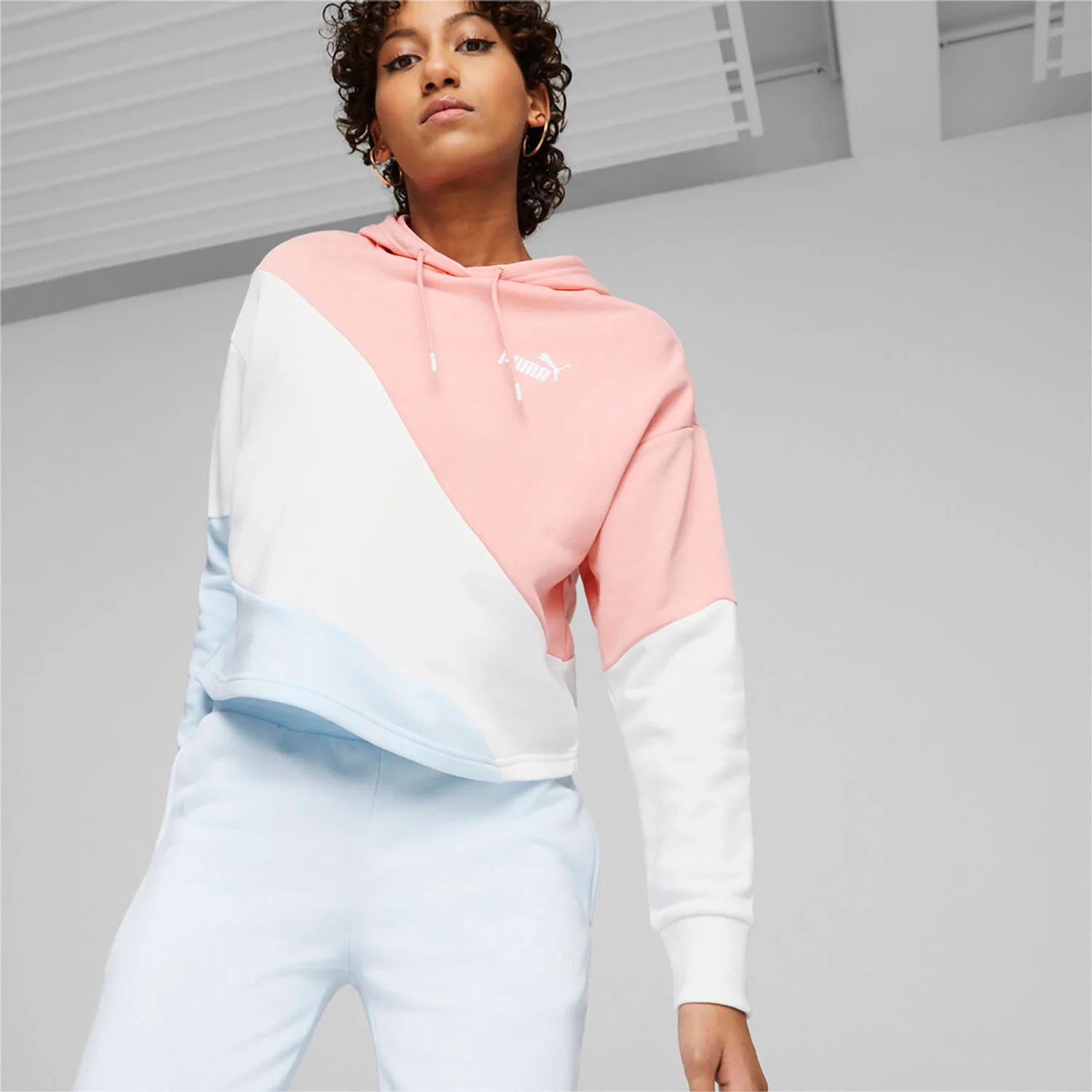 Φωτογραφία προϊόντος: PUMA POWER CAT HOODIE ΜΠΛΕ