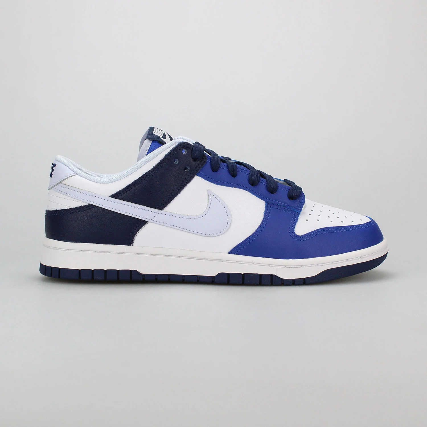 Φωτογραφία προϊόντος: NIKE DUNK LOW ΑΣΠΡΟ