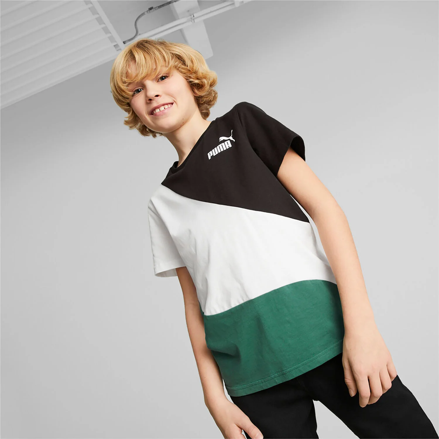 Φωτογραφία προϊόντος: BOYS' PUMA POWER CAT T-SHIRT ΠΡΑΣΙΝΟ