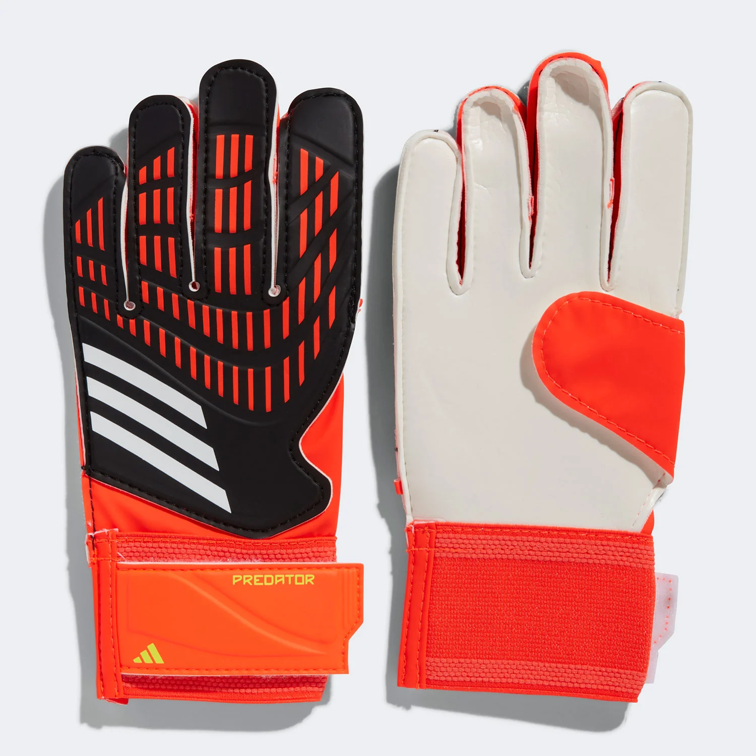 Φωτογραφία προϊόντος: ADIDAS PERFORMANCE ADIDAS KIDS PREDATOR TRAINING GOALKEEPER GLOVES ΜΑΥΡΟ