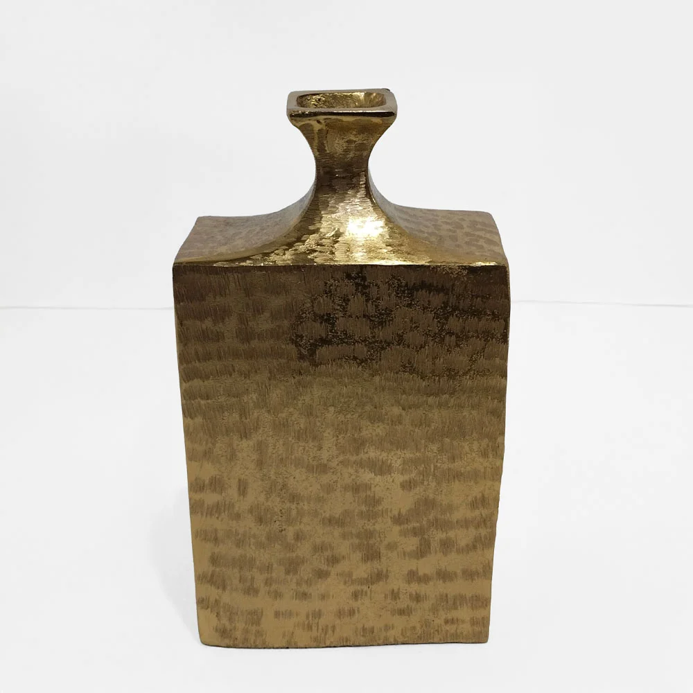 Φωτογραφία προϊόντος: Liberta FLASCHE ΒΑΖΟ 19x10x36cm ΑΛΟΥΜΙΝΙΟ ΧΡΥΣΟ - ΑΛΟΥΜΙΝΙΟ - 19Μx10Πx36Υ