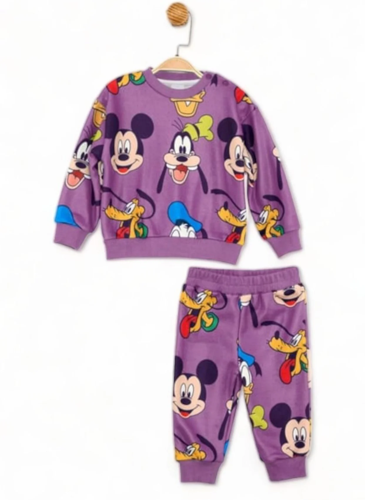 Φωτογραφία προϊόντος: DISNEY ΒΡΕΦΙΚΌ ΣΕΤ FLEECE ΦΌΡΜΑΣ CIMPA ΜΕ PLUTO GOOFY DONALD ΣΚΟΥΡΟ ΜΩΒ Κωδικος: MC21162