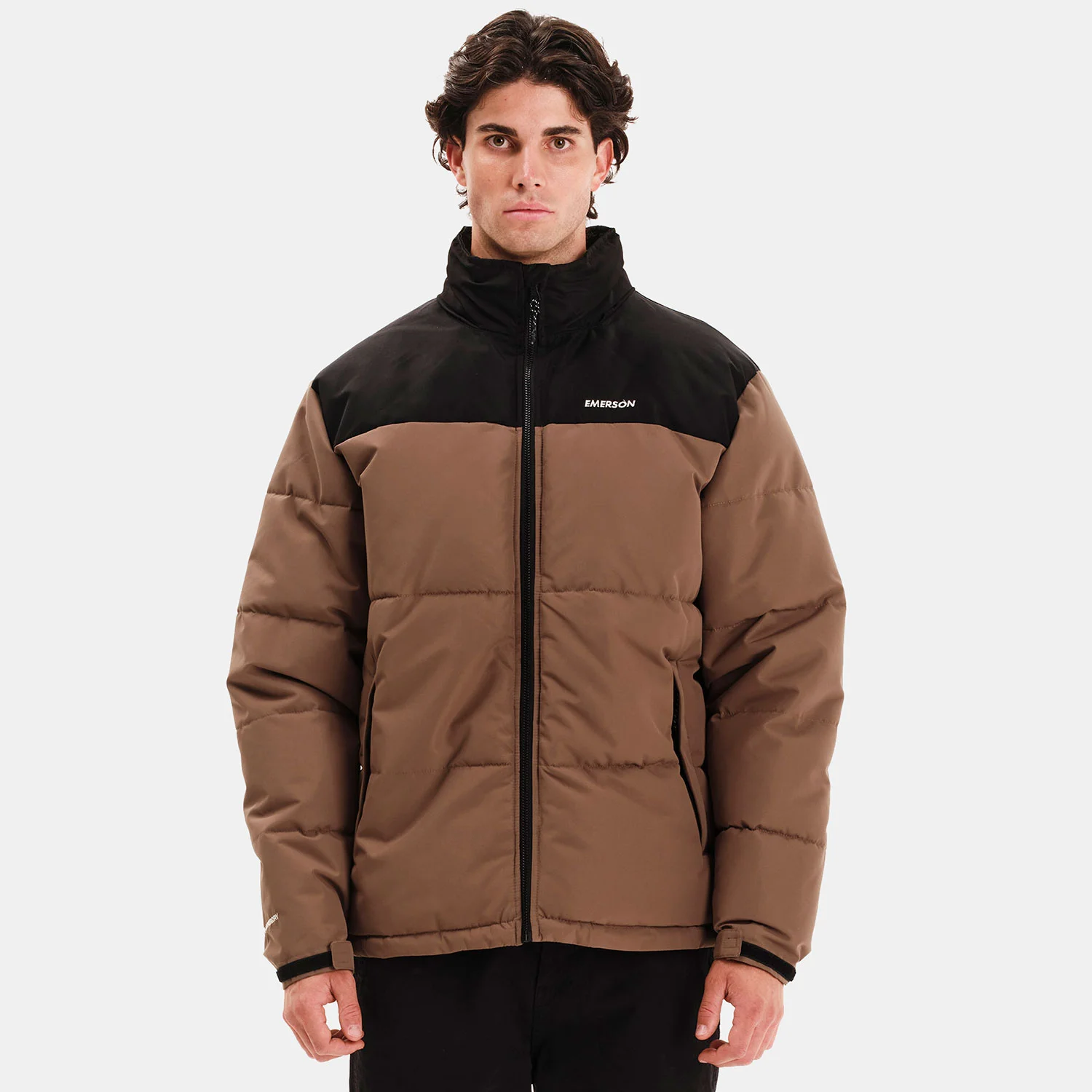 Φωτογραφία προϊόντος: EMERSON MEN’S ROLL-IN HOOD PUFFER JACKET ΚΑΦΕ