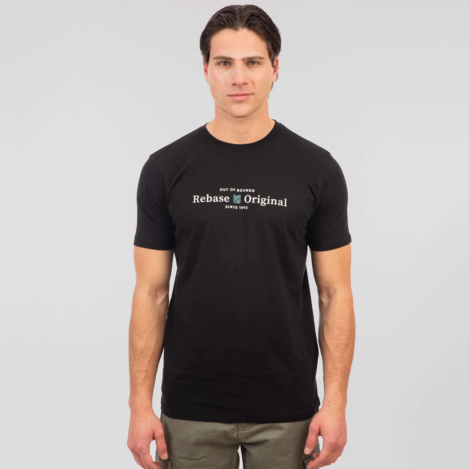 Φωτογραφία προϊόντος: REBASE PRINTED T-SHIRT ΜΑΥΡΟ