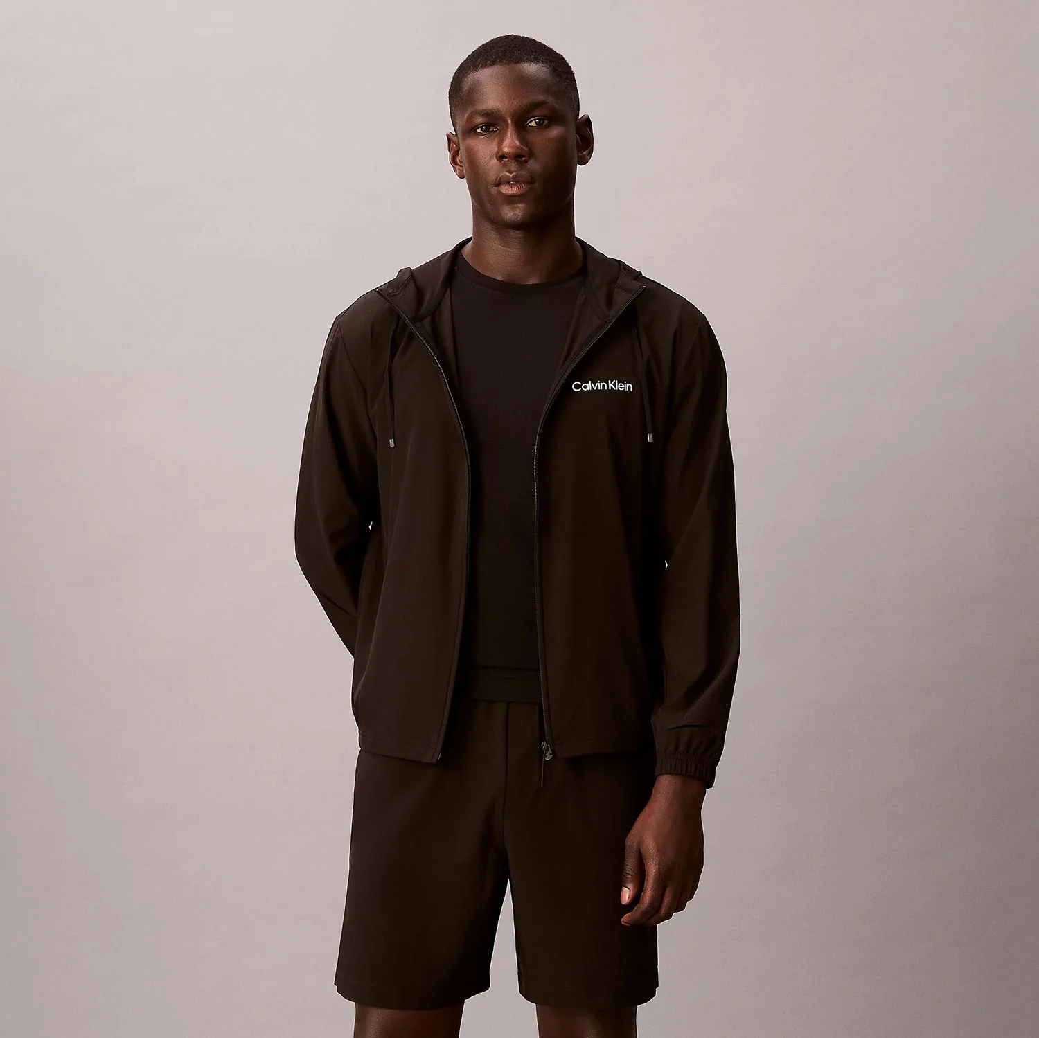 Φωτογραφία προϊόντος: CALVIN KLEIN PERFORMANCE CALVIN KLEIN WATER-REPELLENT PERFORMANCE GYM SHORTS ΜΑΥΡΟ