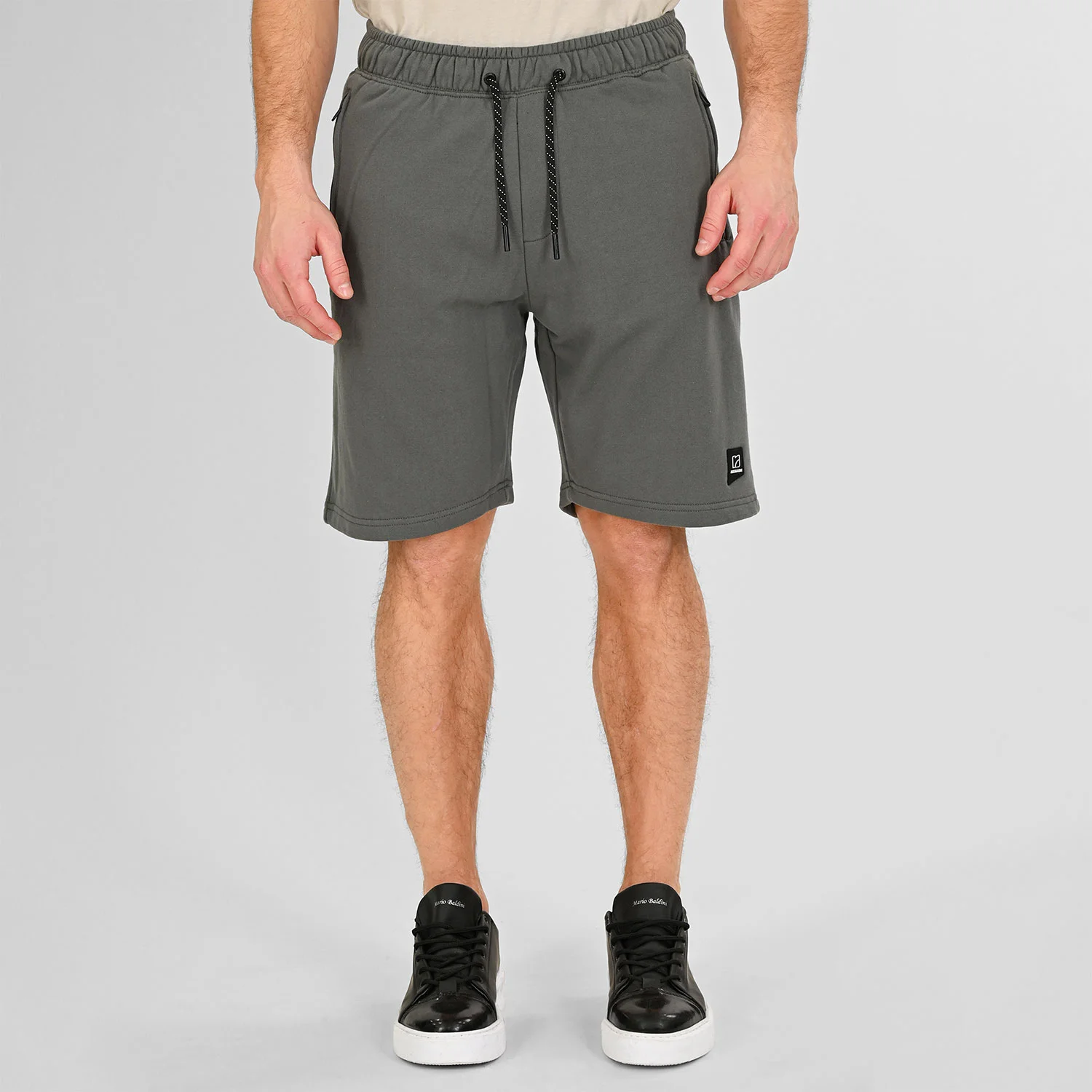 Φωτογραφία προϊόντος: REBASE TERRY FLEECE SHORTS WITH ZIPPERS AT POCKETS ΧΑΚΙ