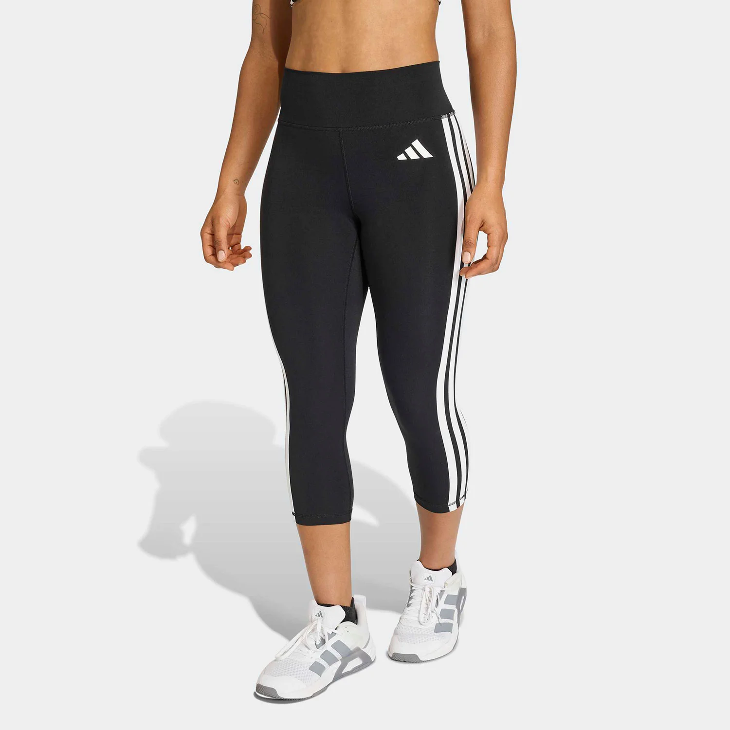 Φωτογραφία προϊόντος: ADIDAS PERFORMANCE ADIDAS OPTIME ESSENTIALS WORKOUT 3-STRIPES 3/4 LEGGINGS ΜΑΥΡΟ