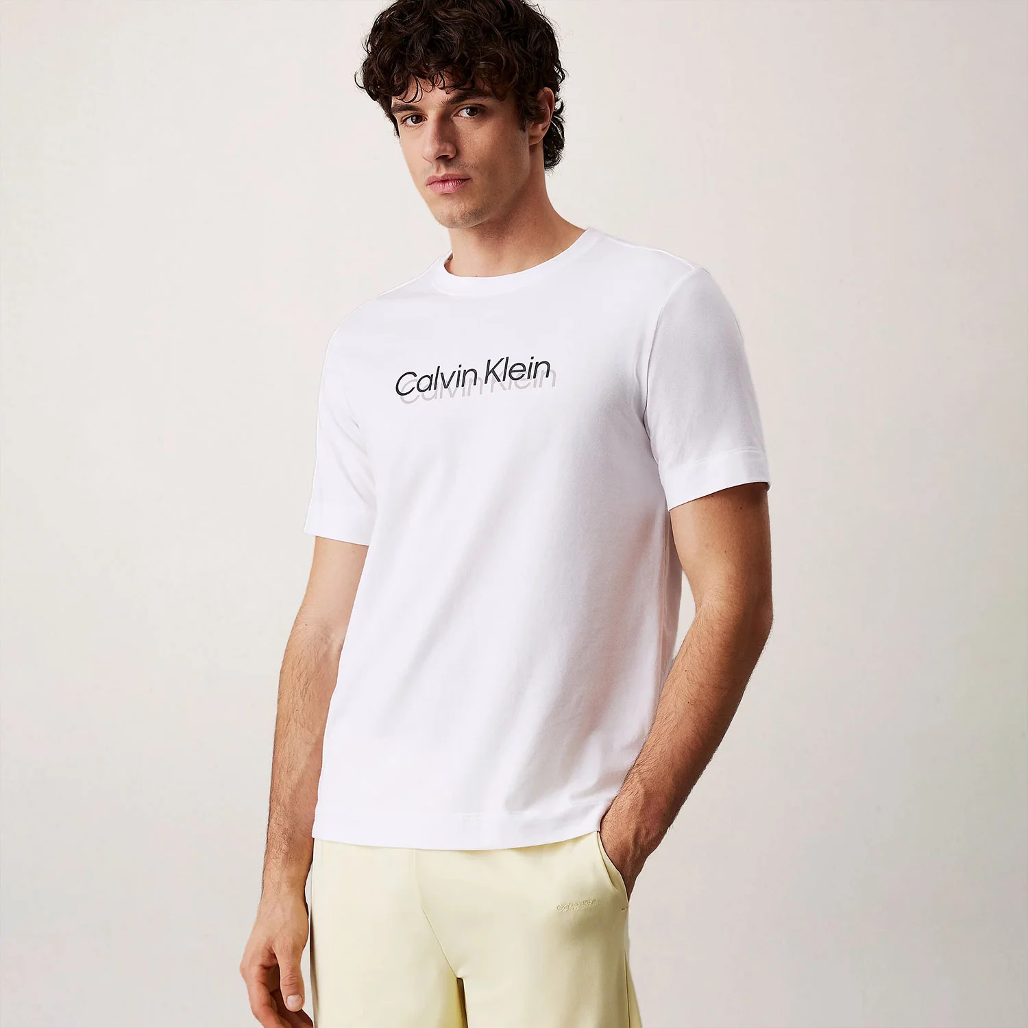Φωτογραφία προϊόντος: CALVIN KLEIN PERFORMANCE CALVIN KLEIN GRAPHIC LOGO T-SHIRT ΑΣΠΡΟ