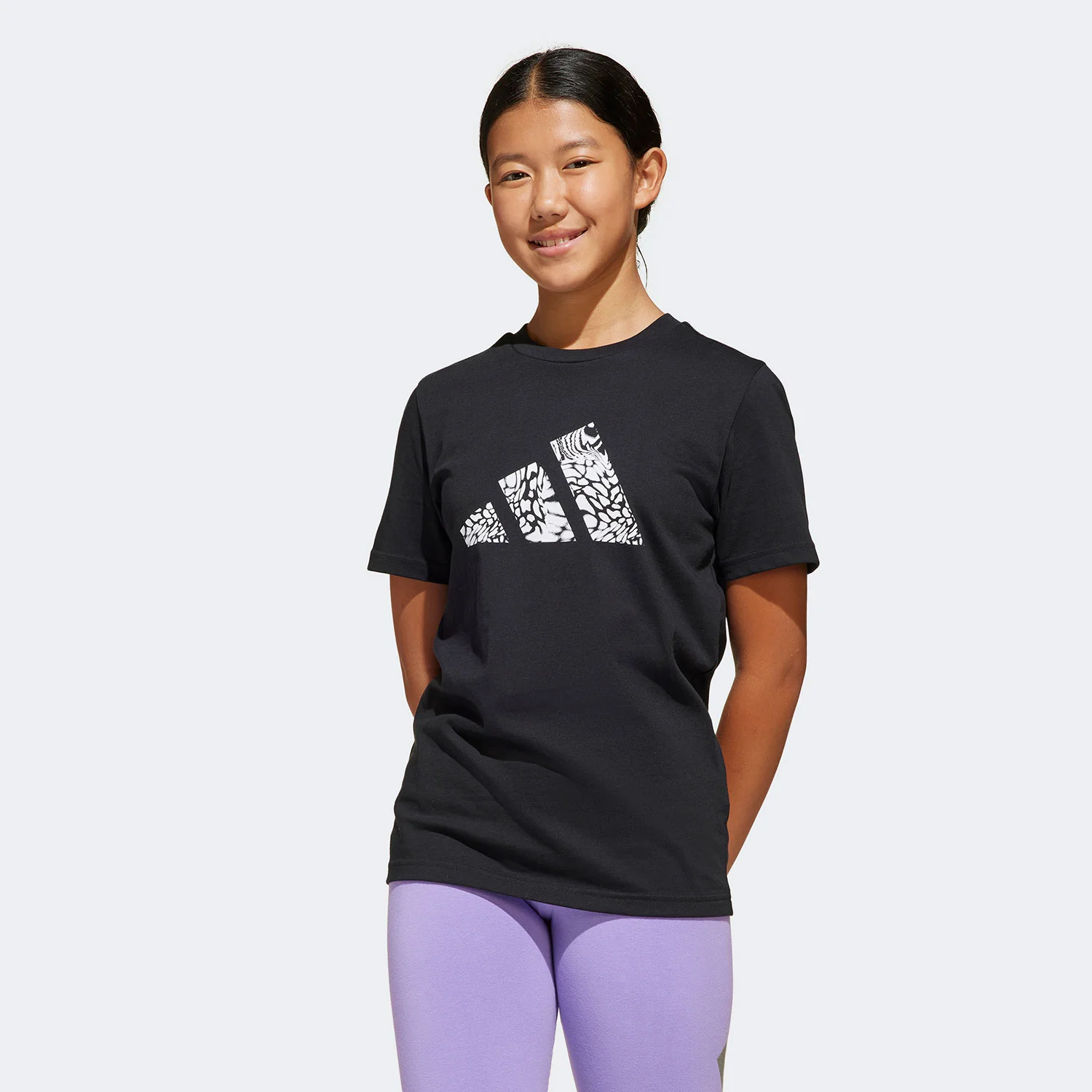 Φωτογραφία προϊόντος: ADIDAS PERFORMANCE ADIDAS KIDS ANIMAL-PRINT GRAPHIC LOGO T-SHIRT ΜΑΥΡΟ