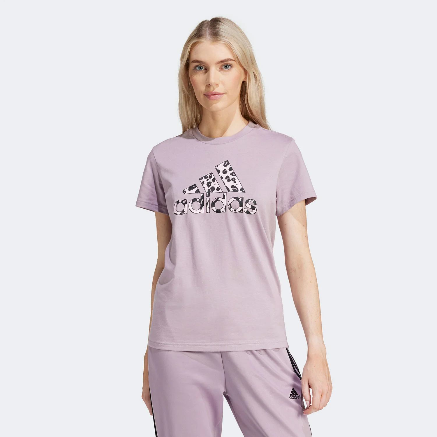 Φωτογραφία προϊόντος: ADIDAS PERFORMANCE ADIDAS ANIMAL PRINT GRAPHIC T-SHIRT ΡΟΖ