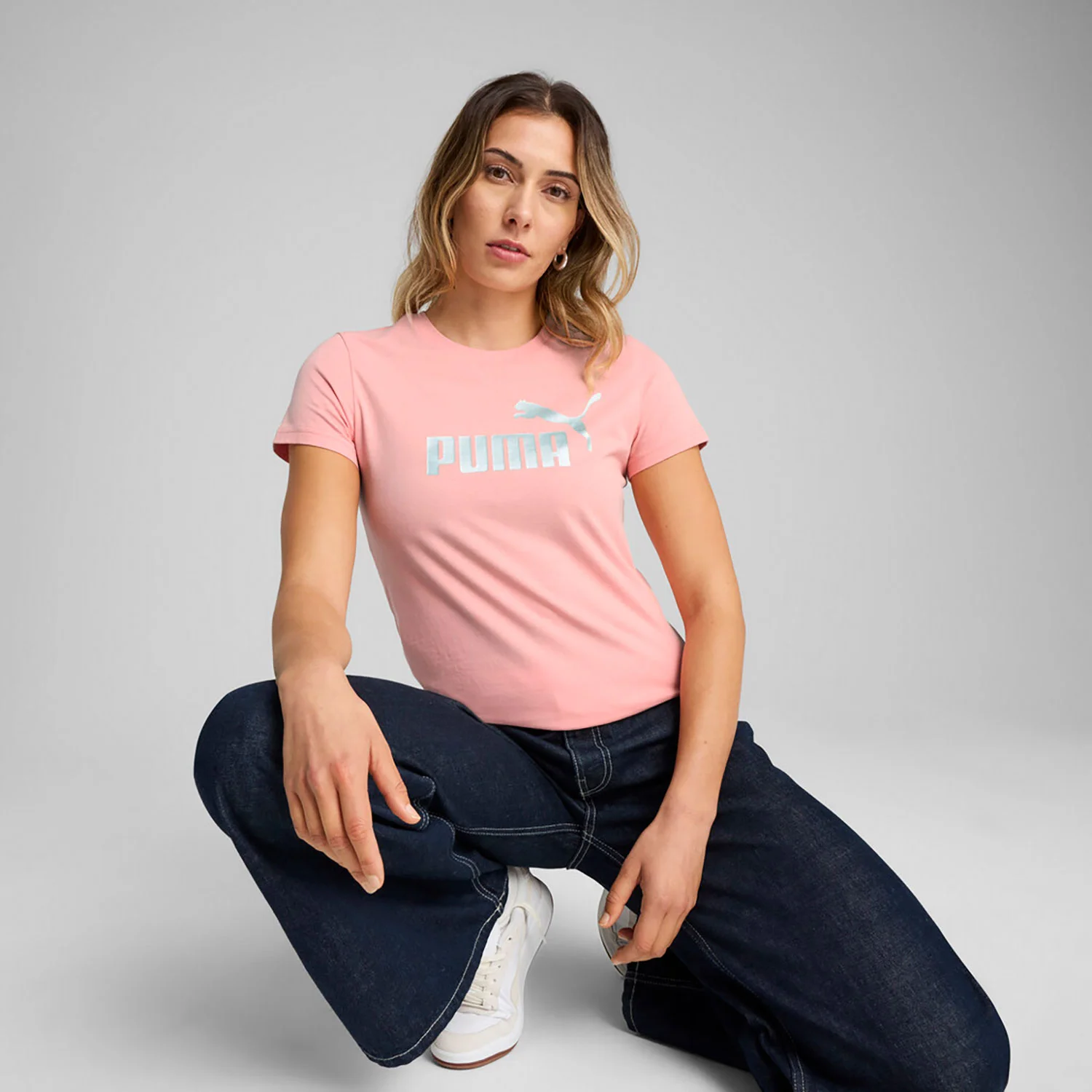 Φωτογραφία προϊόντος: PUMA ESS METALLIC NO. 1 LOGO T-SHIRT ΡΟΖ