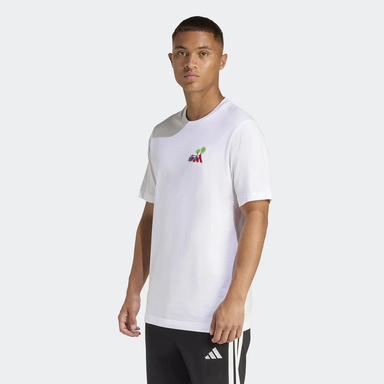 Φωτογραφία προϊόντος: ADIDAS PERFORMANCE ADIDAS MINI EMBROIDERY SURFING GRAPHIC T-SHIRT ΑΣΠΡΟ