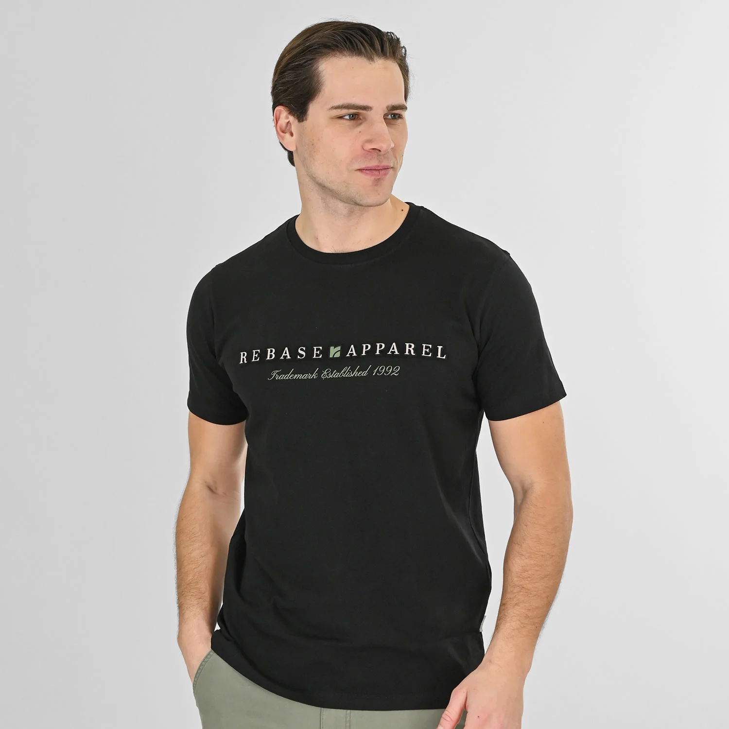 Φωτογραφία προϊόντος: REBASE EMBOSSED GRAPHIC PRINTED T-SHIRT ΜΑΥΡΟ