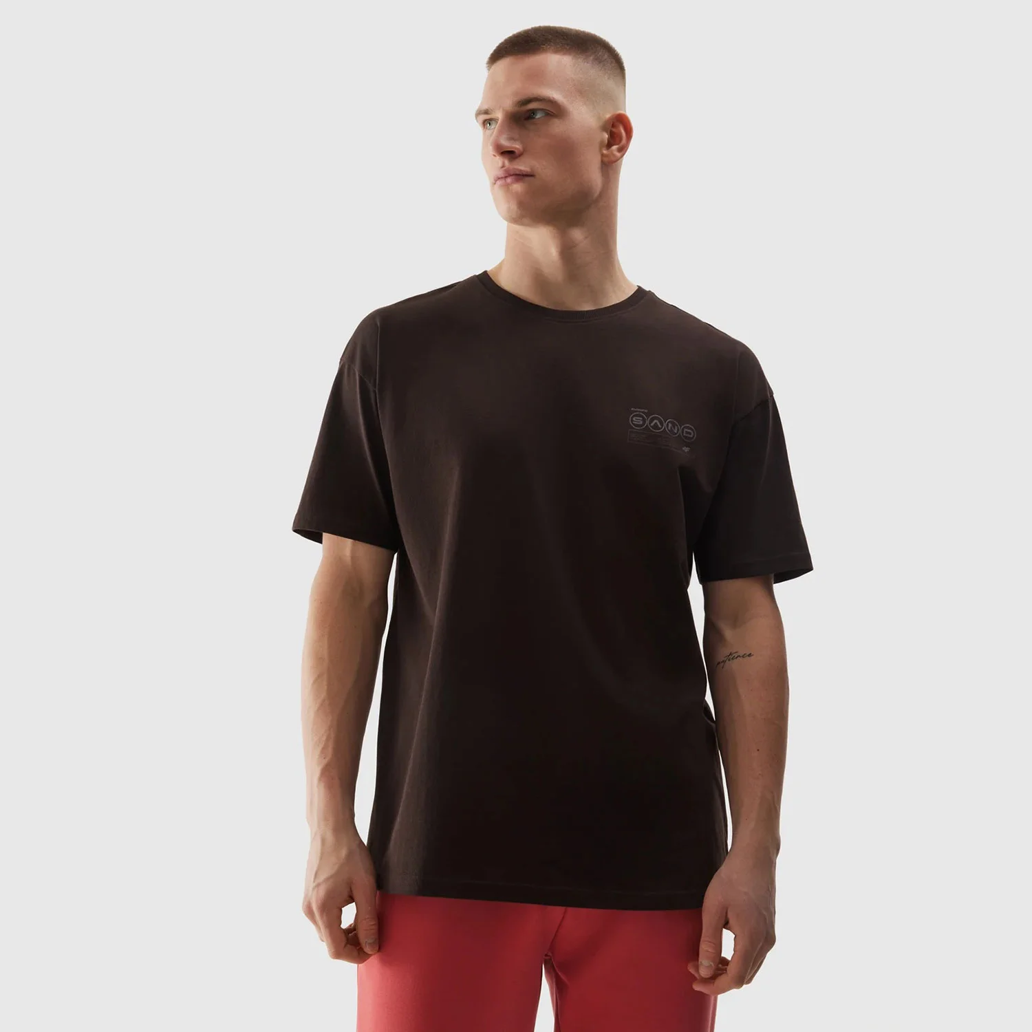 Φωτογραφία προϊόντος: 4F MEN'S OVERSIZED ORGANIC COTTON PRINTED T-SHIRT ΚΑΦΕ