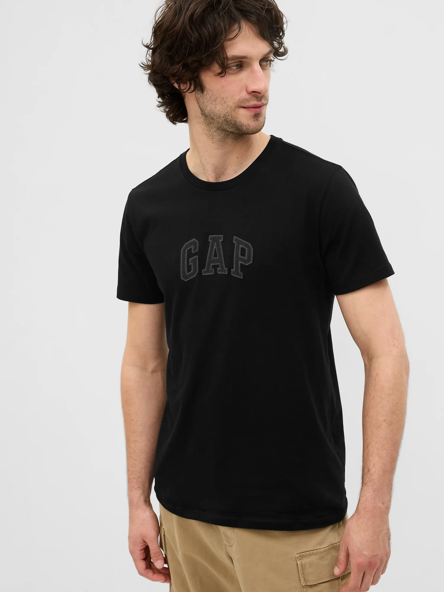 Φωτογραφία προϊόντος: Ανδρική Μπλούζα με Gap Arch Λογότυπο true black