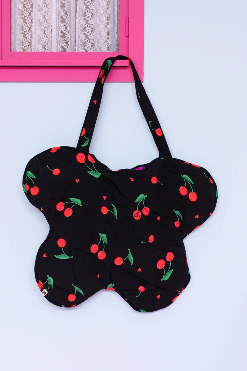 Φωτογραφία προϊόντος: Flower Bag Black Cherries Τσάντα Λουλούδι Petit Boutik