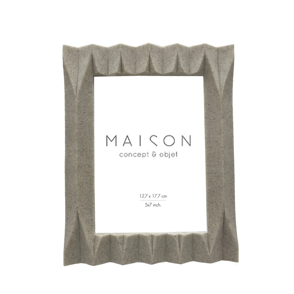 Φωτογραφία προϊόντος: Liberta PLISSE ΚΟΡΝΙΖΑ 18x2x23cm POLYRESIN ΜΠΕΖ ΓΥΑΛΙ - POLYRESIN - ΓΥΑΛΙ - 18Μx2Πx23Υ