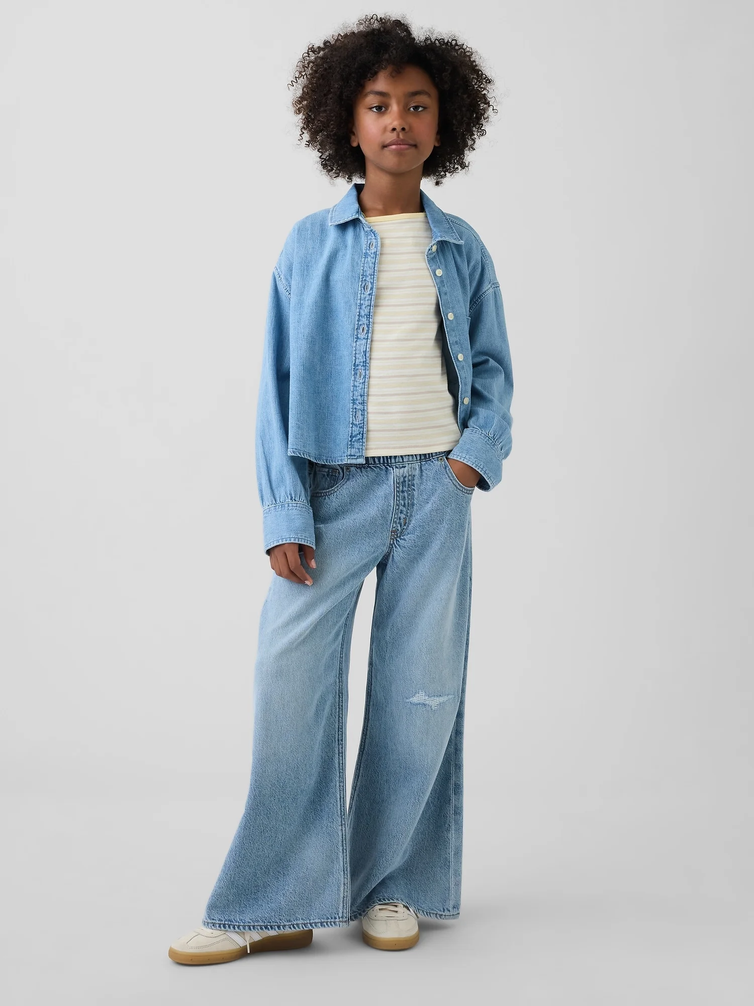 Φωτογραφία προϊόντος: GAP Παιδικό UltraSoft Low Rise Baggy Jean Παντελόνι Medium wash