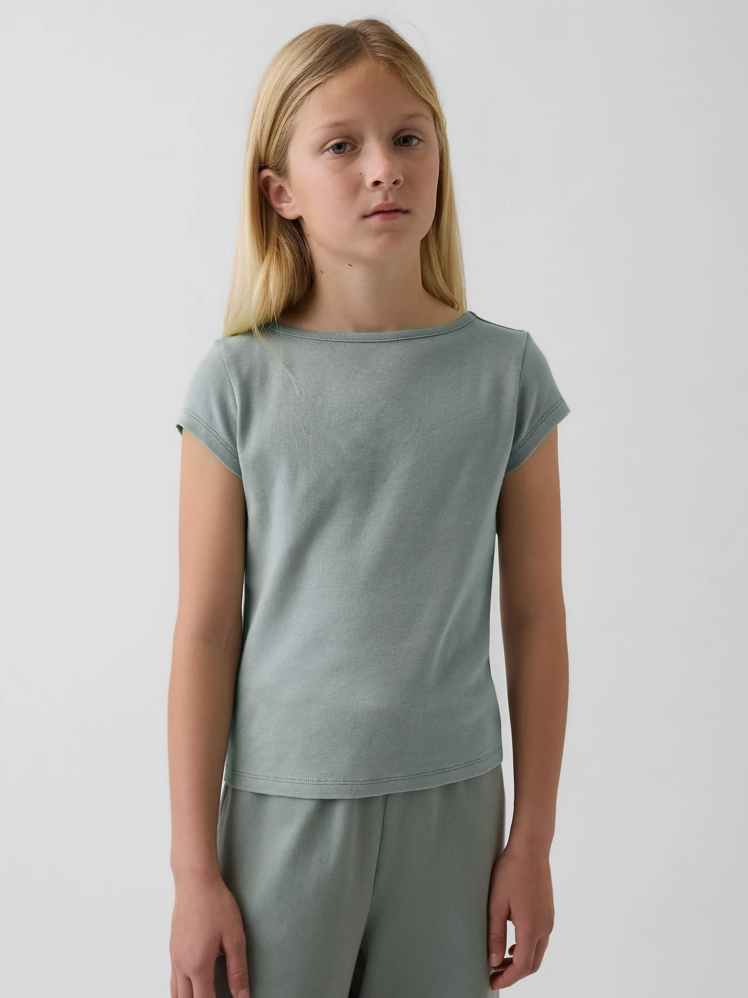 Φωτογραφία προϊόντος: GAP Παιδική Cap-Sleeve Fitted Μπλούζα Sage green