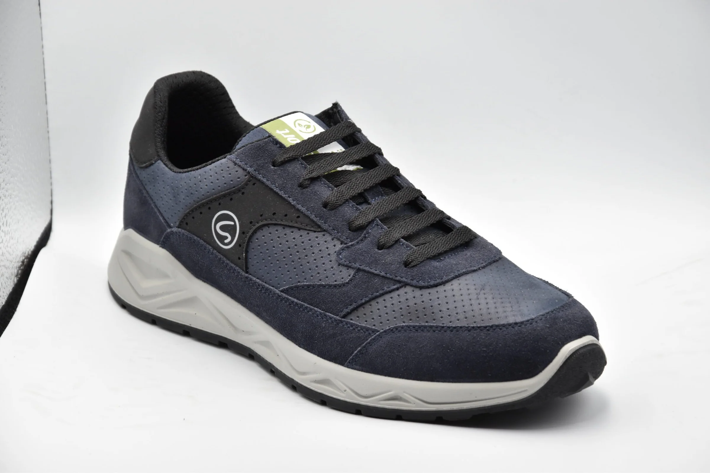 Φωτογραφία προϊόντος: Grisport Αθλητικό Παπούτσι Sneaker Μπλε - 44201-V82