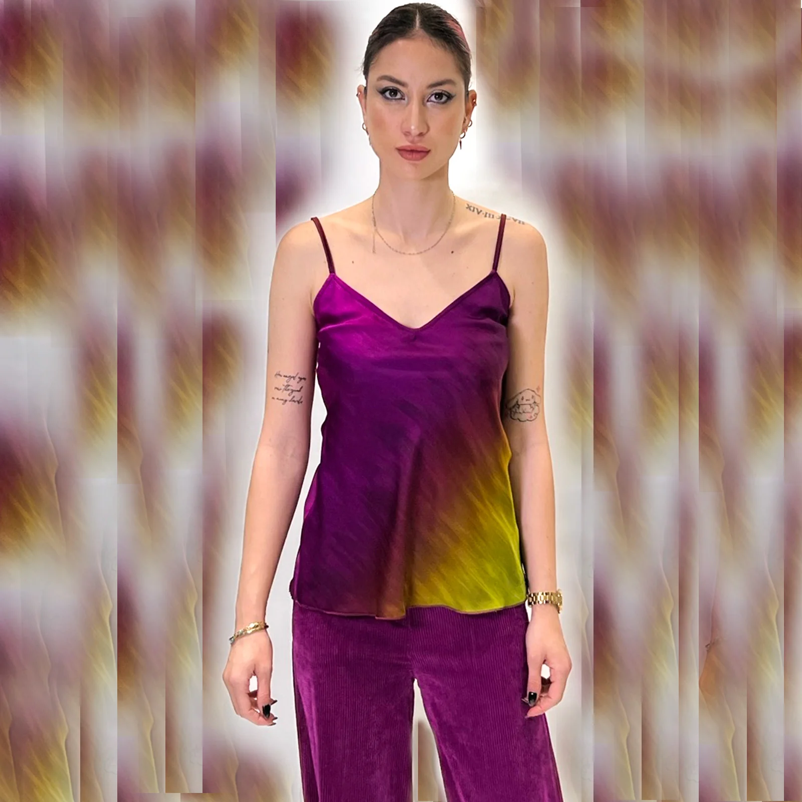 Φωτογραφία προϊόντος: Lily Rose Satin Top ROBERTA Magenta