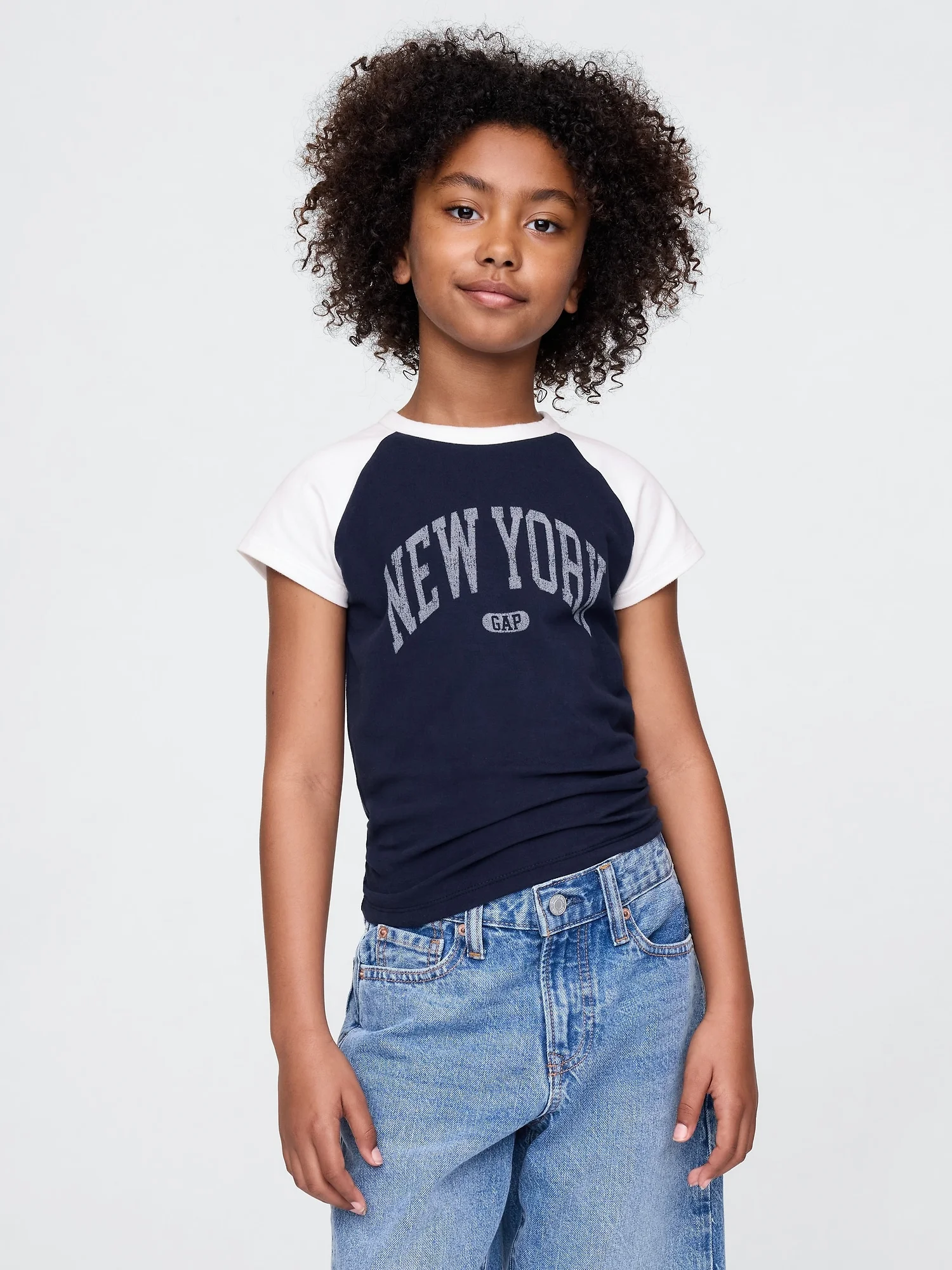 Φωτογραφία προϊόντος: Παιδική Gap New York Logo Raglan Μπλούζα navy uniform