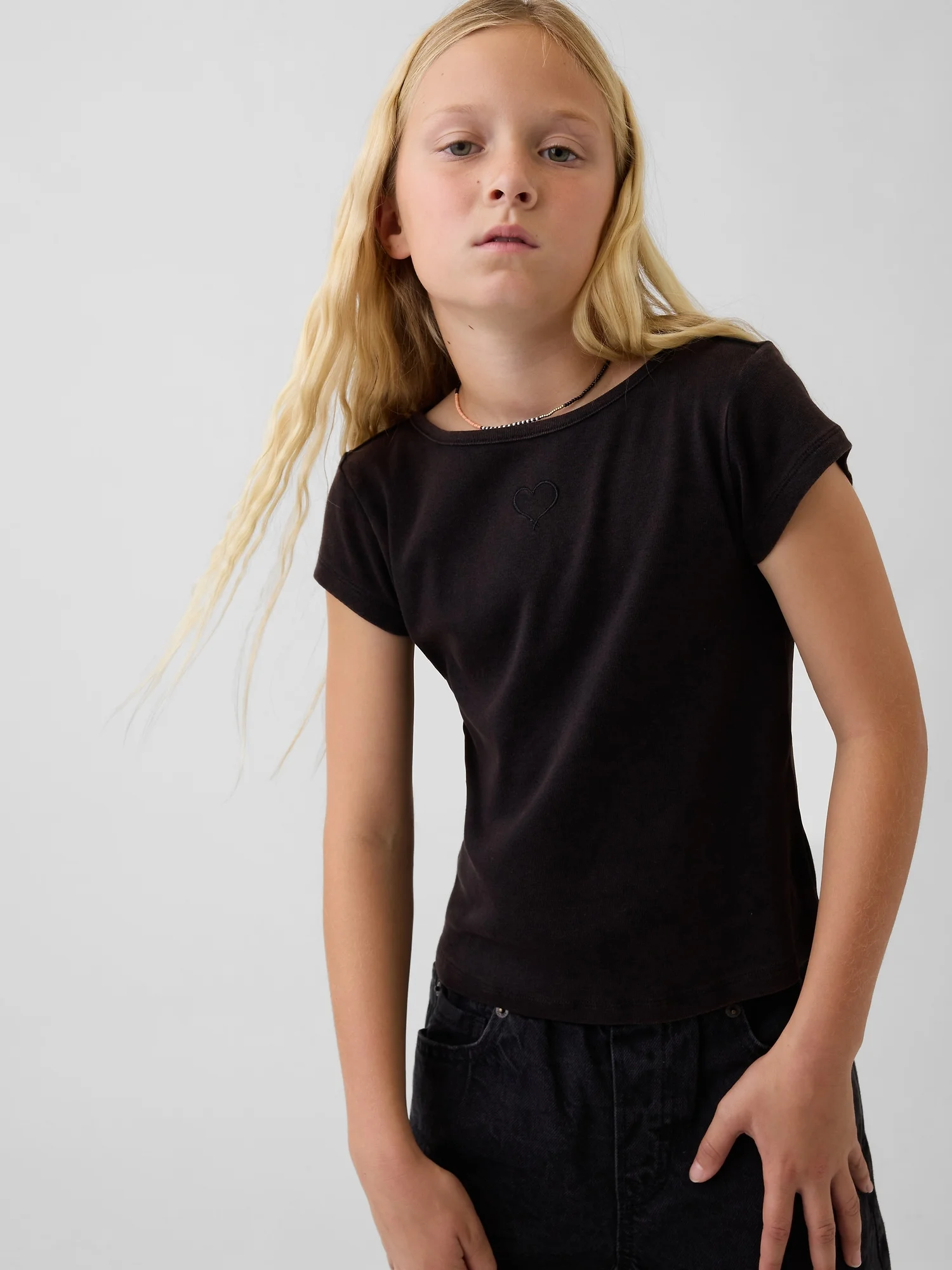 Φωτογραφία προϊόντος: GAP Παιδική Cap-Sleeve Fitted Μπλούζα Washed black