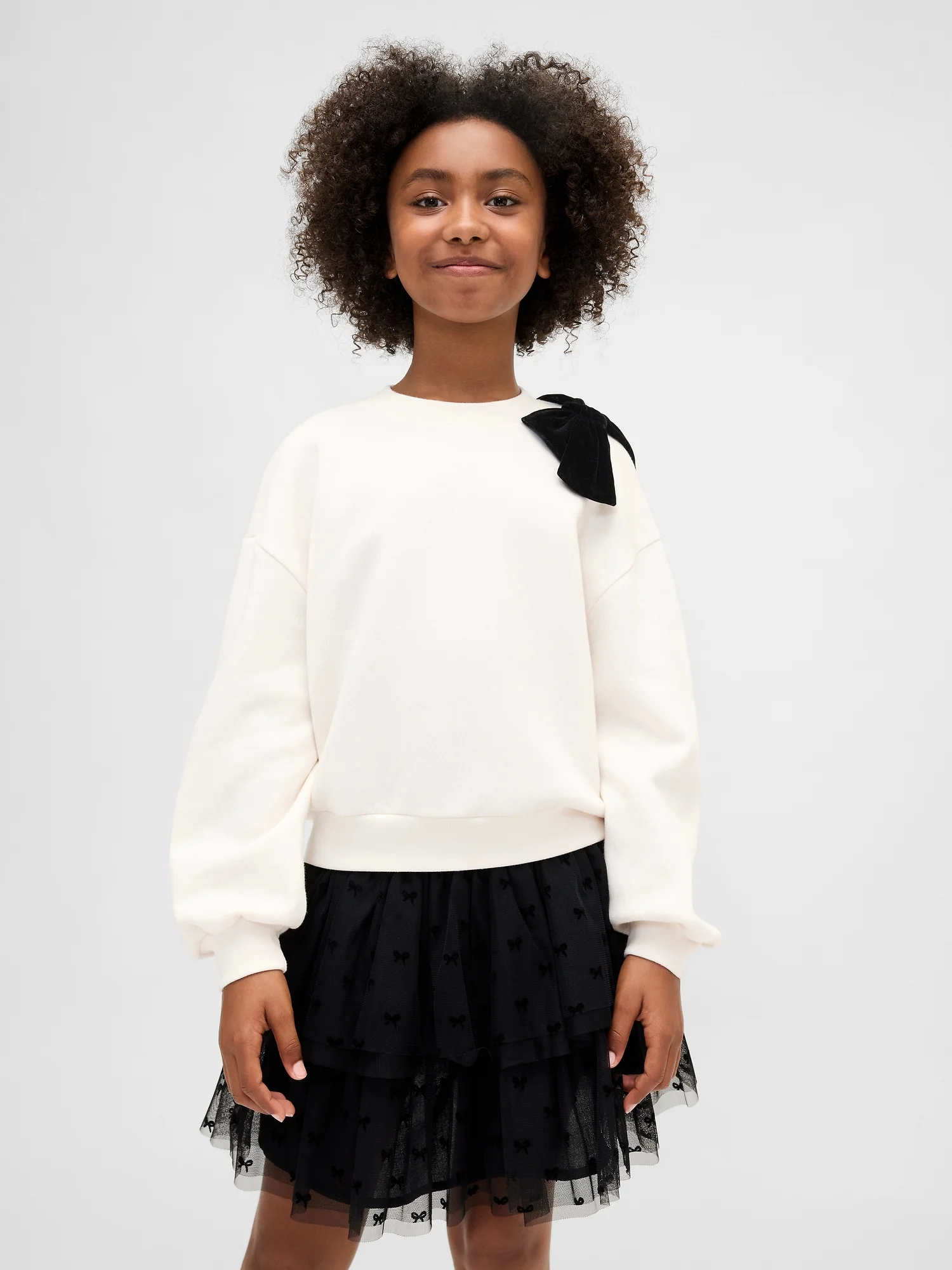 Φωτογραφία προϊόντος: GAP Παιδικό Embellished Dolman Φούτερ Ivory frost