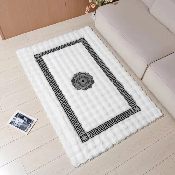 Φωτογραφία προϊόντος: Saray Home Γούνινο Χαλί Σετ Κρεβατοκάμαρας 3τμχ Rabbit Luxurius DSN07-WHSLV-SET Λευκό-ασημί 180X200280X150
