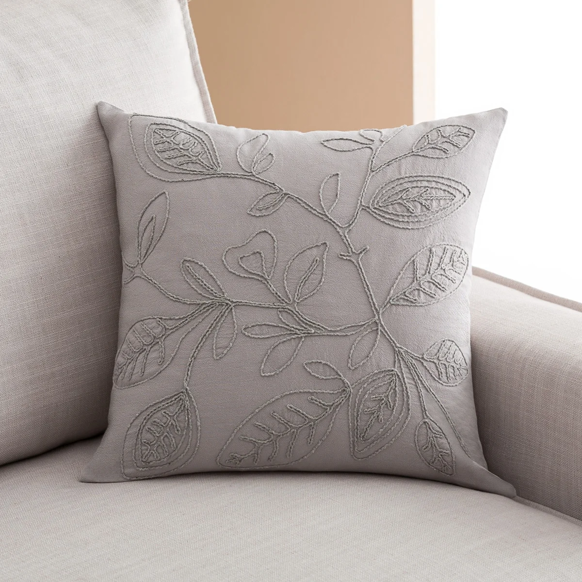 Φωτογραφία προϊόντος: Μαξιλαροθήκη 43x43cm GOFIS HOME Pale Water Grey 381/ 34