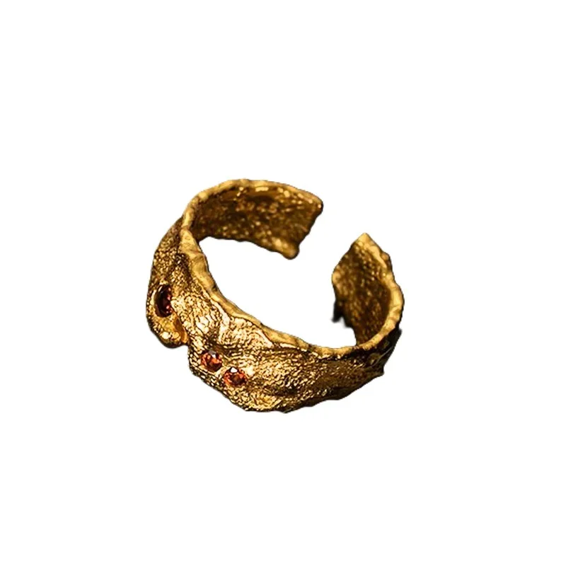 Φωτογραφία προϊόντος: Peach Jewelry Isabella Δαχτυλίδι Ασήμι 925 Περίτεχνο Επιχρυσωμένο 18Κ Με Κόκκινα Ζιρκόν