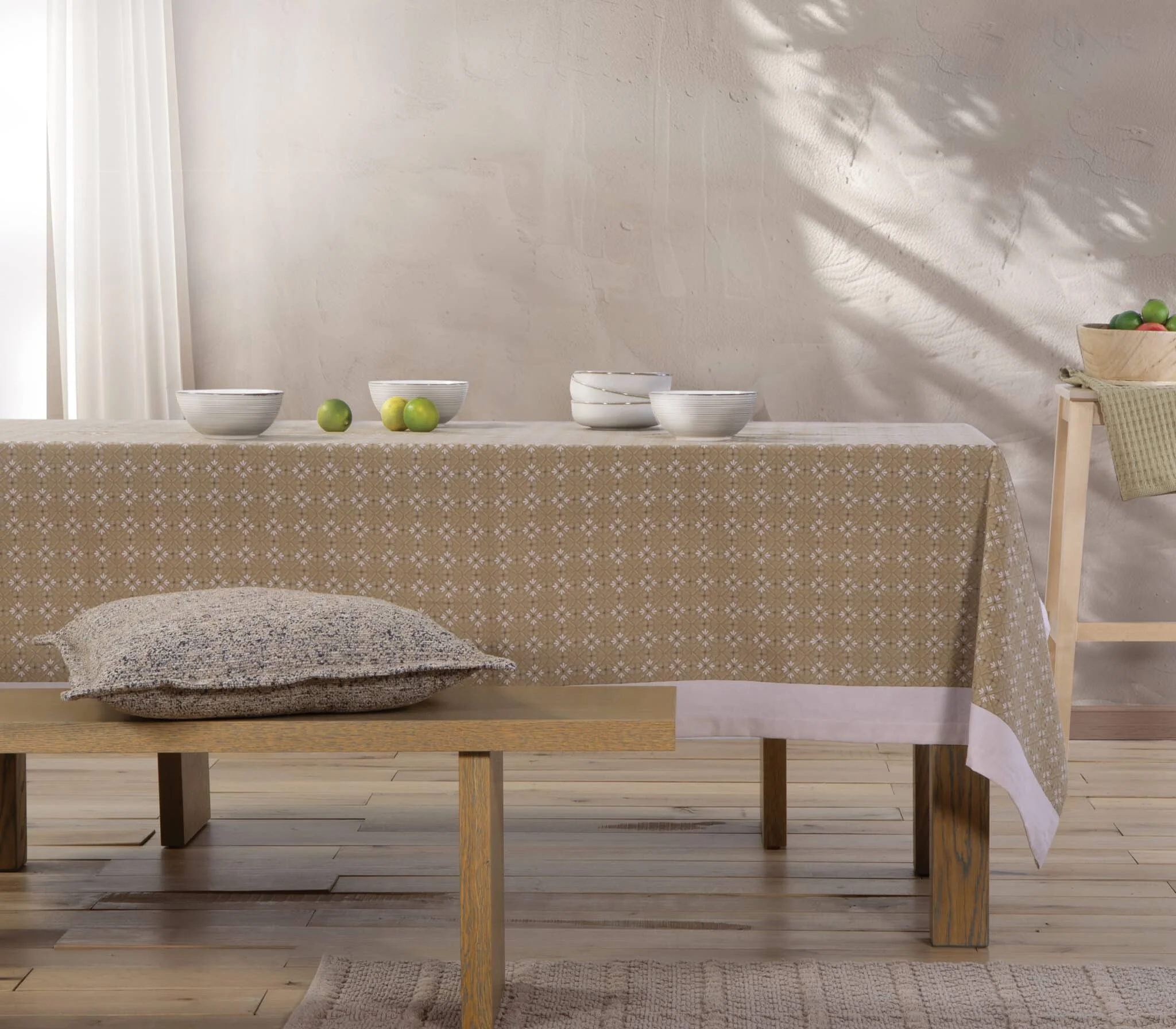 Φωτογραφία προϊόντος: ΤΡΑΠΕΖΟΜΑΝΤΗΛΟ MODULE 140X240 NEF-NEF HOMEWARE