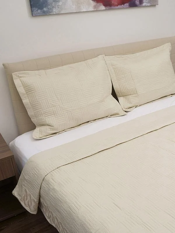 Φωτογραφία προϊόντος: SUNSHINE HOME ΚΟΥΒΕΡΛΙ ΥΠΕΡΔΙΠΛΟ 220X240CM PERCALE ΚΕΝΤΗΤΟ –BEIGE- SUNSHINE