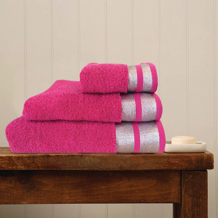 Φωτογραφία προϊόντος: Makis Tselios ICE ΠΕΤΣΕΤA ΧΕΙΡΟΣ FUCHSIA 30x50cm