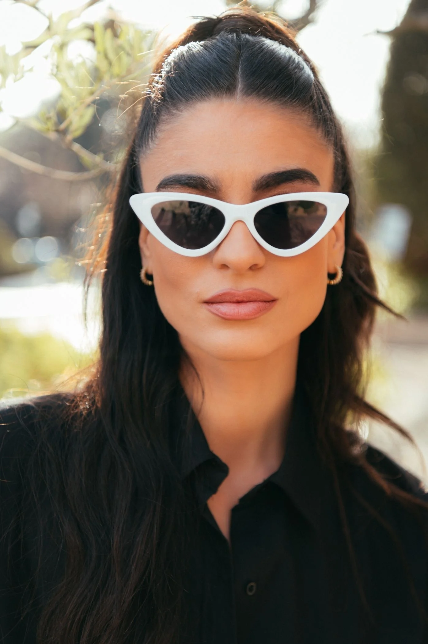 Φωτογραφία προϊόντος: Antithesis Clothing Γυαλιά Ηλίου Valeria Με Τριγωνικό Σκελετό - Λευκό