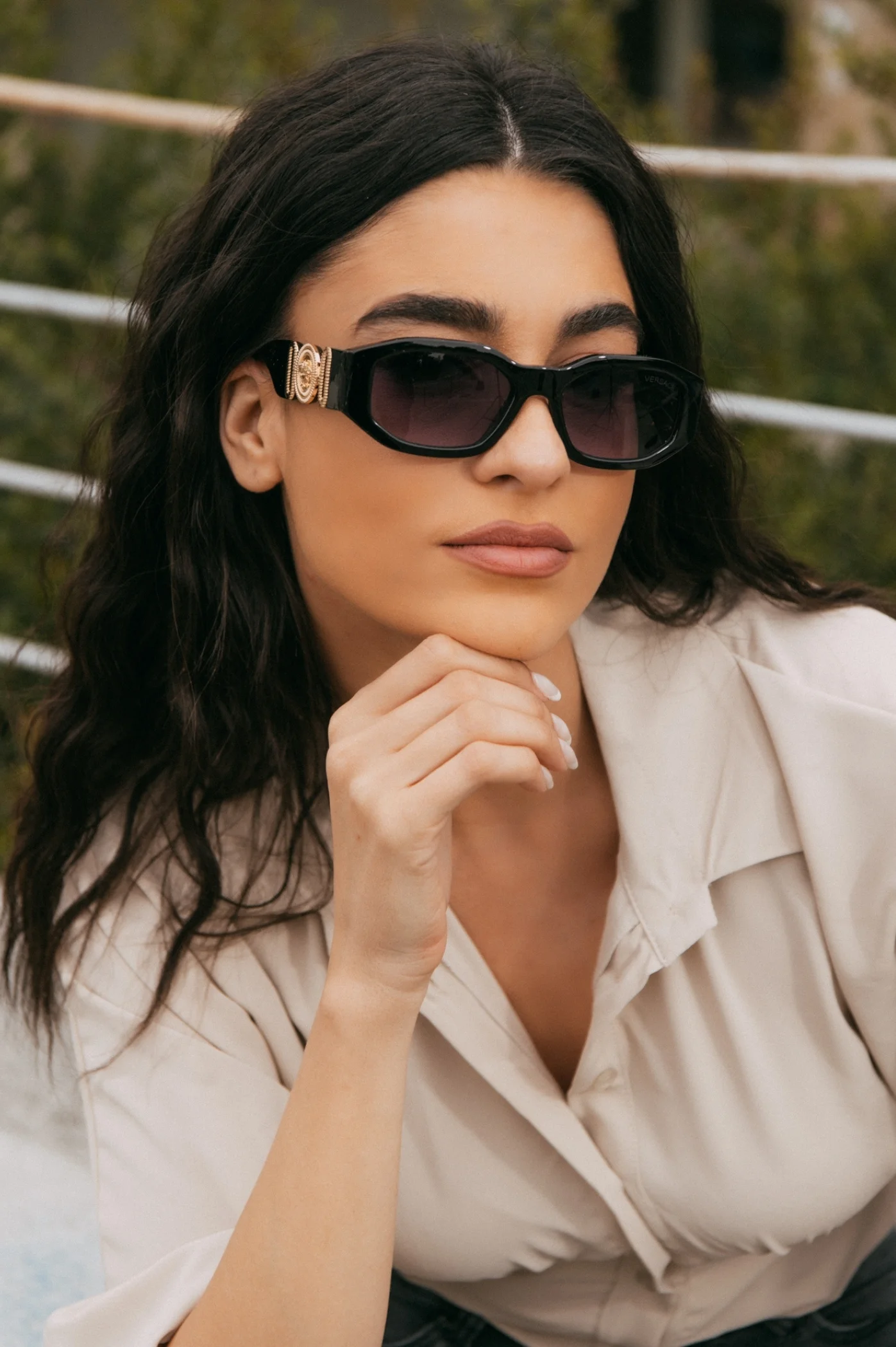 Φωτογραφία προϊόντος: Antithesis Clothing Γυαλιά Ηλίου Lorena Mε Λεπτομέρεια Στο Πλάι - Mαύρο