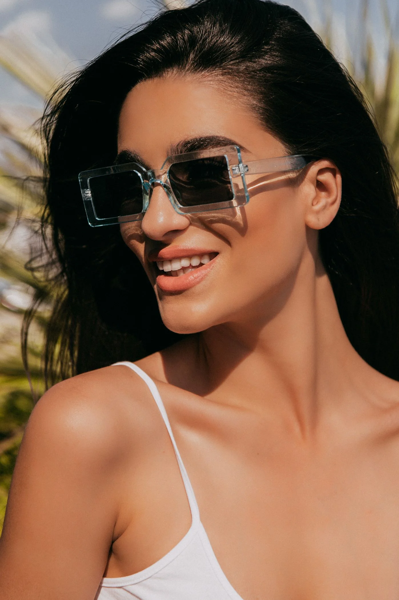 Φωτογραφία προϊόντος: Antithesis Clothing Γυαλιά Ηλίου Stacey Με Παραλληλόγραμμο Σκελετό - Iced Blue