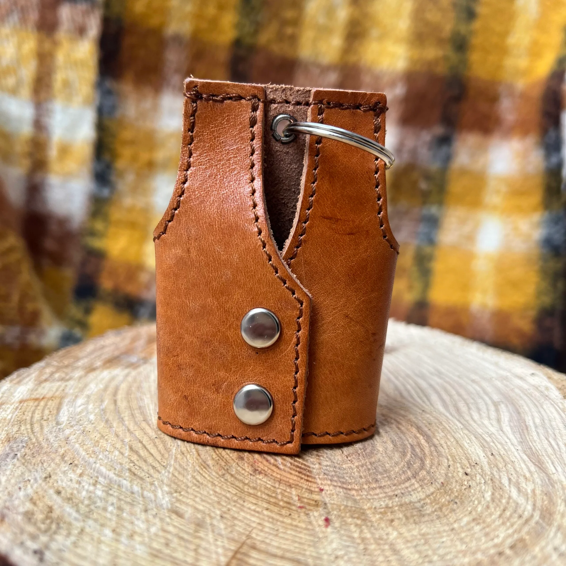 Φωτογραφία προϊόντος: ByLeather ΔΕΡΜΑΤΙΝΗ ΧΕΙΡΟΠΟΙΗΤΗ ΘΗΚΗ ΚΛΕΙΔΙΩΝ ‘VEST’ Φυσικό
