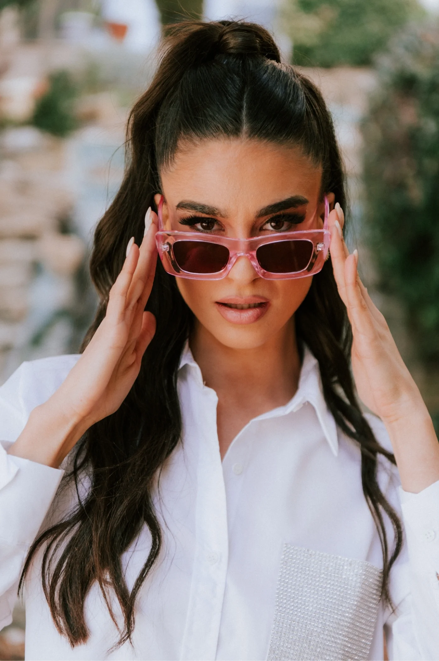 Φωτογραφία προϊόντος: Antithesis Clothing Γυαλιά Ηλίου Missy Με Παραλληλόγραμμο Σκελετό Και Γωνίες - Ροζ