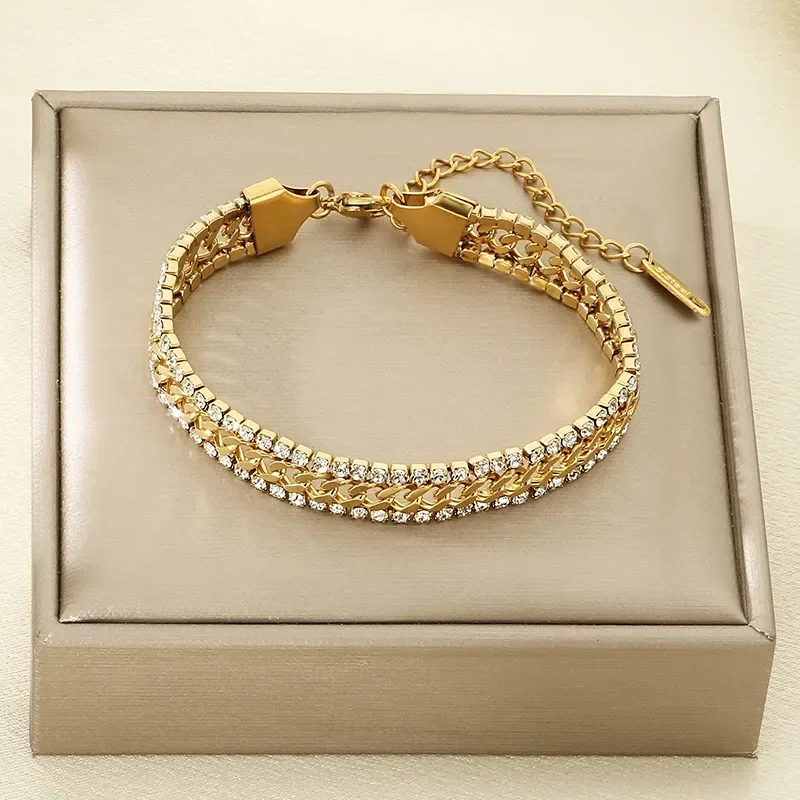 Φωτογραφία προϊόντος: Peach Jewelry Βραχιόλι Τριπλό Αλυσίδα Και Δύο Σειρές Με Ζιργκόν Ανοξείδωτο Ατσάλι 316 Επιχρυσωμένο