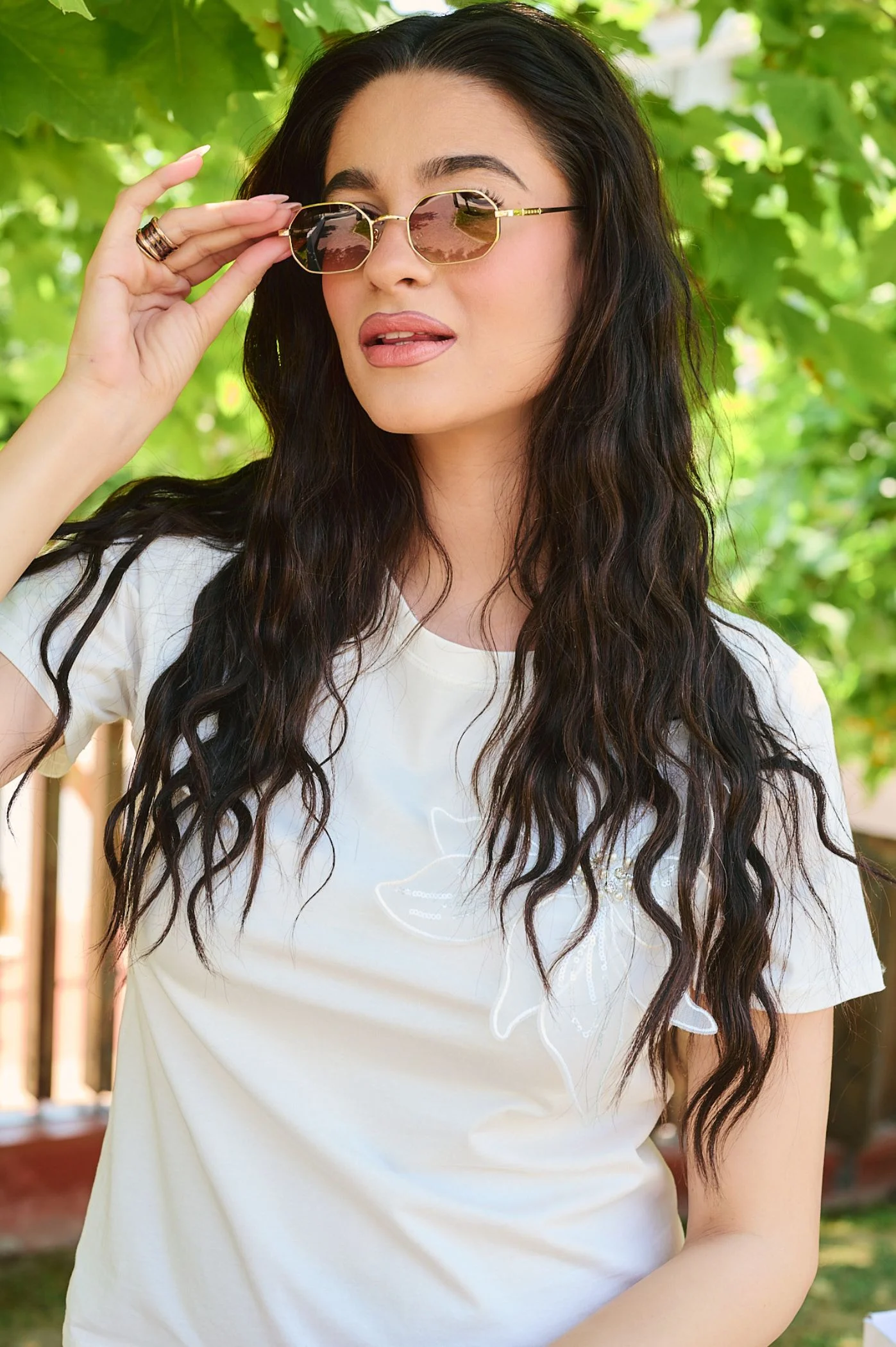 Φωτογραφία προϊόντος: Antithesis Clothing Γυαλιά Ηλίου Celia Με Πολύγωνο Λεπτό Σκελετό - Light Brown