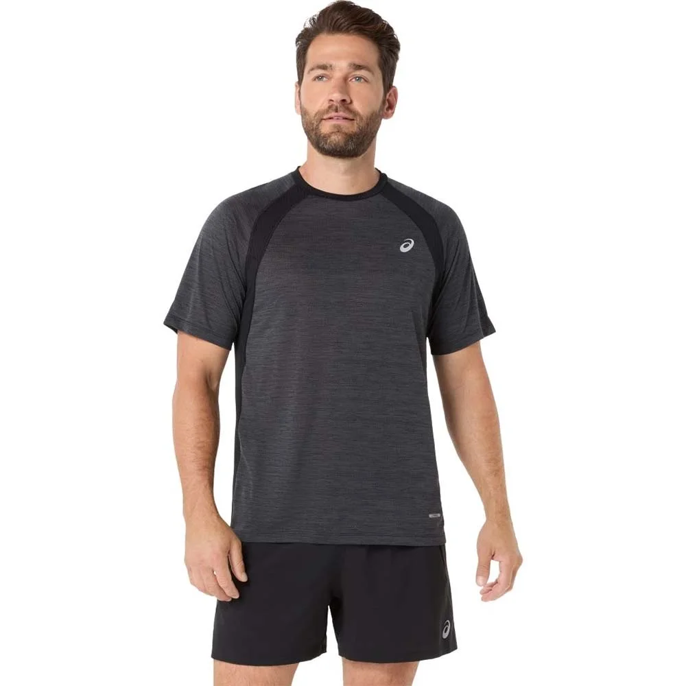 Φωτογραφία προϊόντος: Asics Men's Road Shortsleeve T-Shirt Μαύρο 2011D453-001 (Asics)