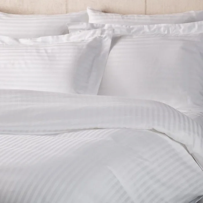 Φωτογραφία προϊόντος: ΜΑΞΙΛΑΡΟΘΗΚΗ OXFORD COTTON LUXURY LINE SATIN STRIPE 1CM TC240 COTTON 100% 55X73cm+5cm - LE BLANC